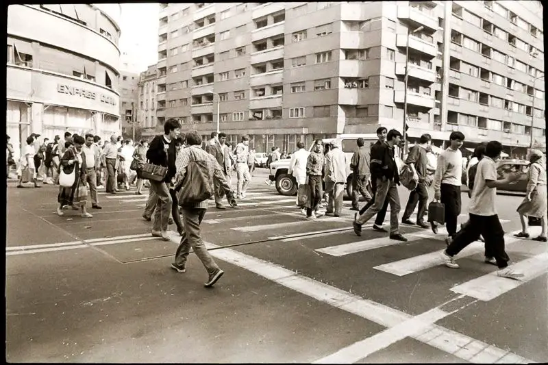 bucuresti-dupa-1989-omofon7