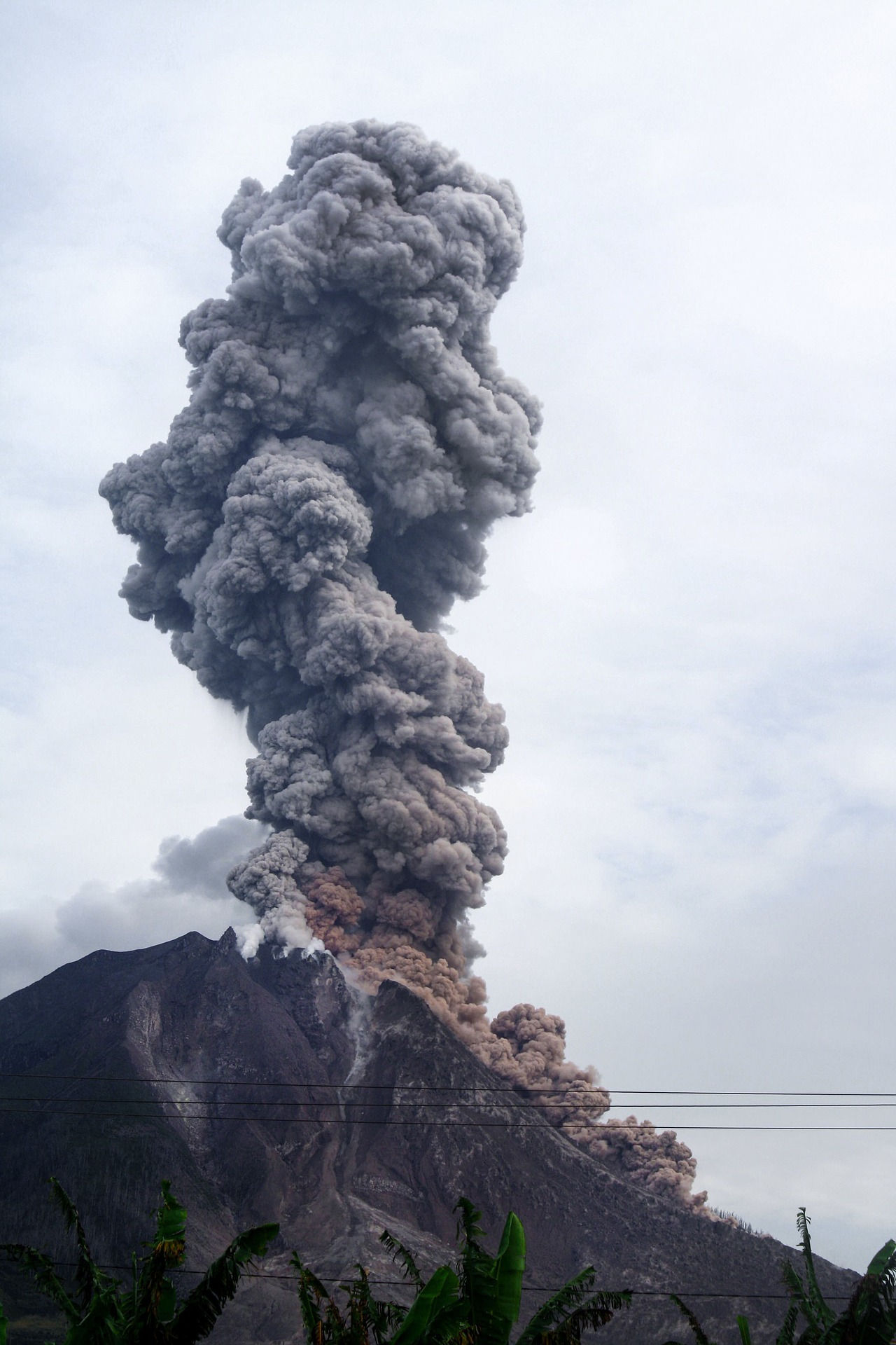 vulcanul sinabung 2