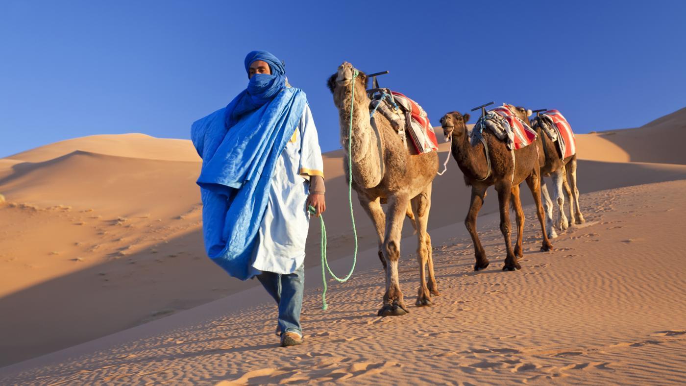 Жизнь и быт в пустыне. Берберы и туареги. Бедуины туареги. Туареги кочевники Северной Африки. Туареги племя кочевников Африки.